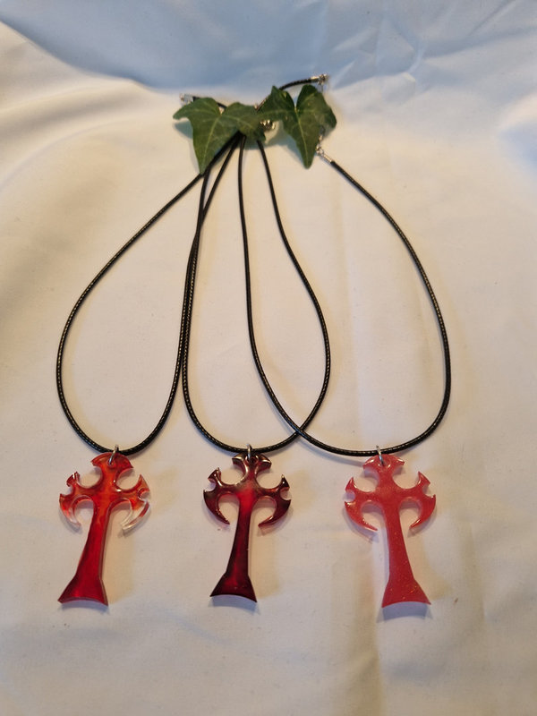 Halsketten mit altertümliche Kreuze